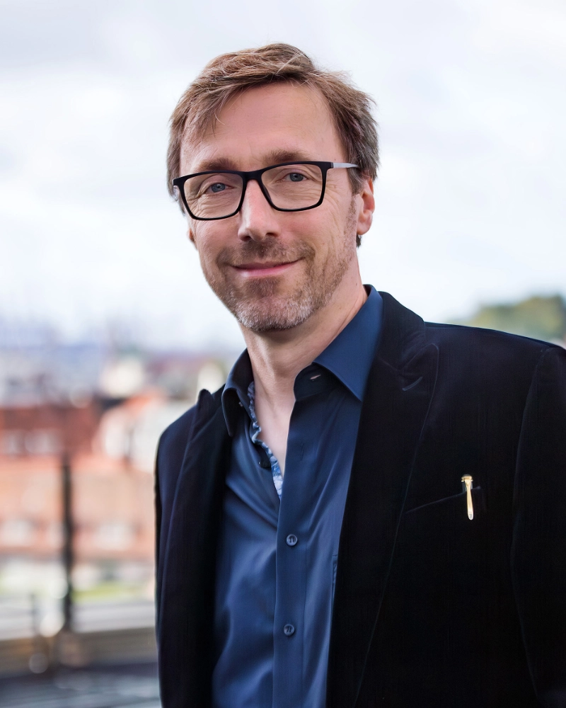 Portrait von Jan M. Antholz, MBA